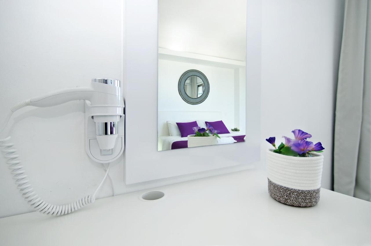 Apartment Josephine - Beachfront Protaras Esterno foto